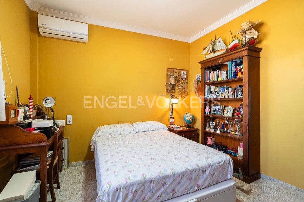 4 bedroom Villa for sale in Cullera - € 850,000 (Ref: 9080577)