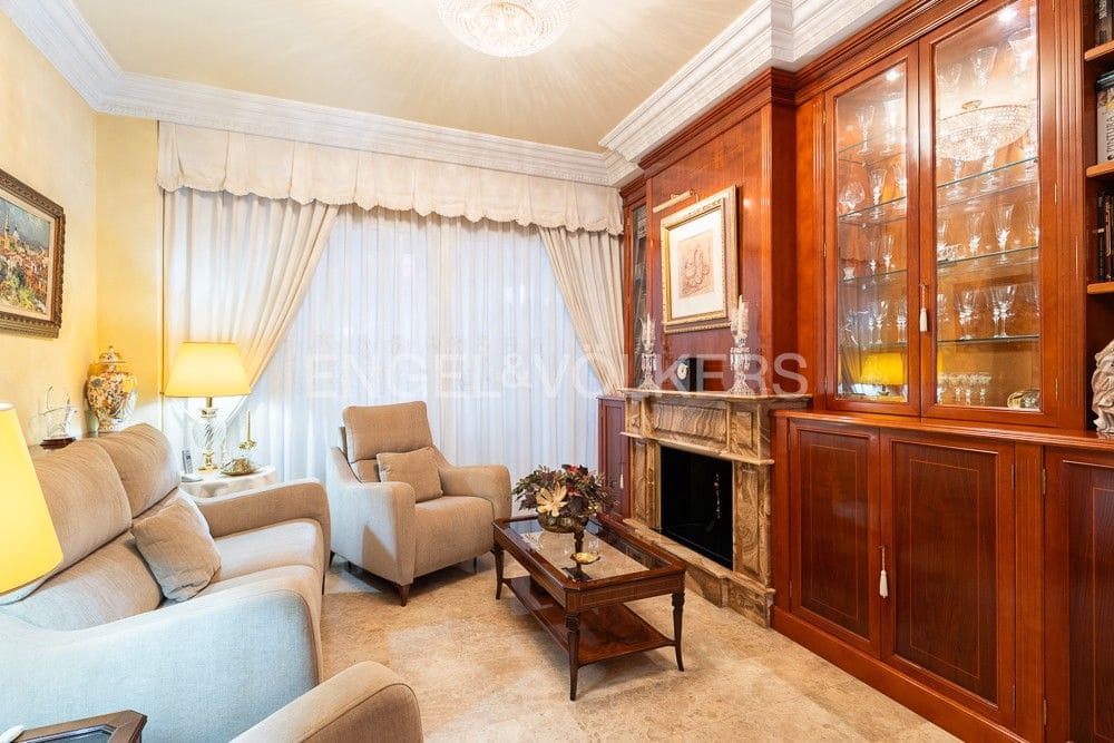 6 soverom Villa til salgs i Xativa med svømmebasseng garasje - € 600 000 (Ref: 9080578)