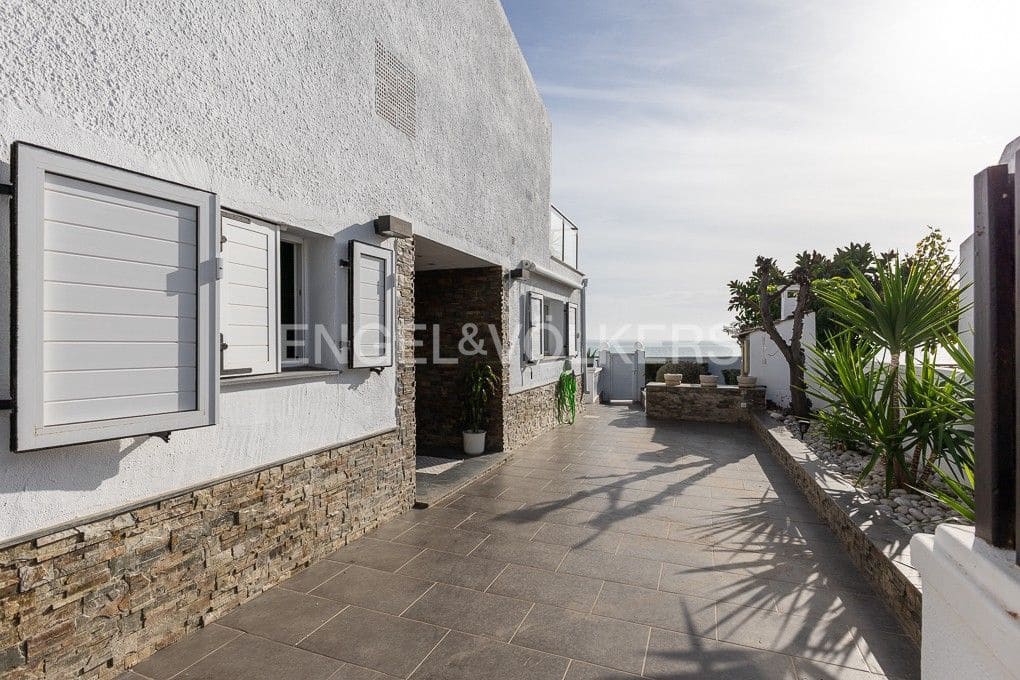 5 sovrum Villa till salu i Alcanar med pool garage - 885 000 € (Ref: 9080581)