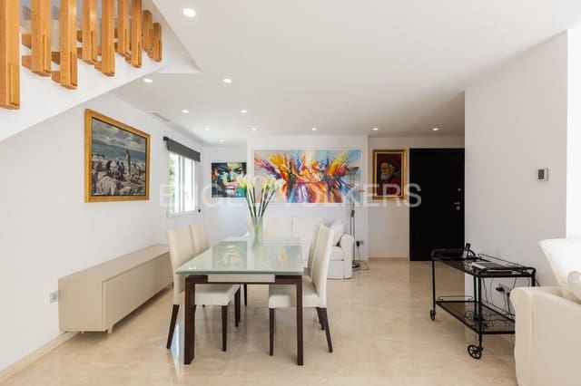 4 Zimmer Villa zu verkaufen in Picassent mit Pool Garage - 849.000 € (Ref: 9080585)