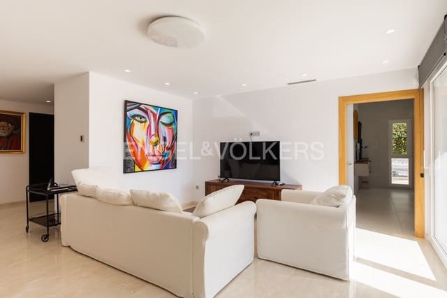 4 Zimmer Villa zu verkaufen in Picassent mit Pool Garage - 849.000 € (Ref: 9080585)