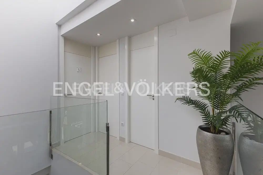 3 soveværelse Lejlighed til salg i Denia med swimmingpool garage - € 568.000 (Ref: 9080590)