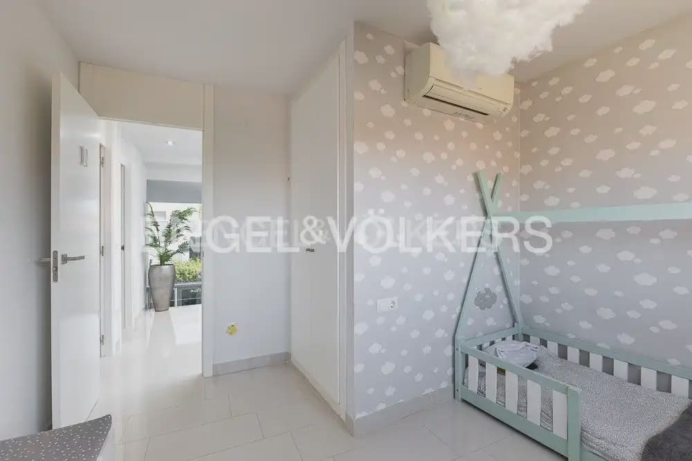 3 soveværelse Lejlighed til salg i Denia med swimmingpool garage - € 568.000 (Ref: 9080590)