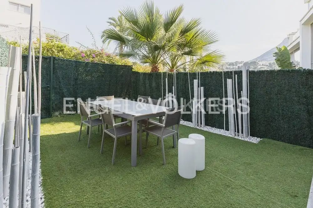 3 soveværelse Lejlighed til salg i Denia med swimmingpool garage - € 568.000 (Ref: 9080590)