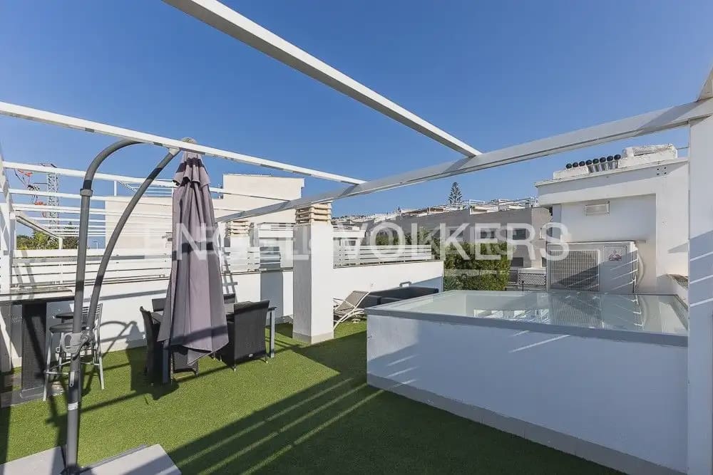 3 soveværelse Lejlighed til salg i Denia med swimmingpool garage - € 568.000 (Ref: 9080590)