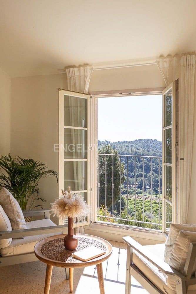 16 bedroom Villa for sale in Albalat dels Tarongers with pool - € 3,650,000 (Ref: 9080605)