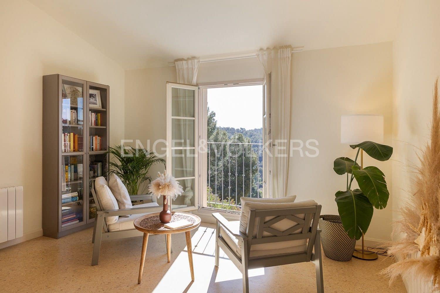 16 bedroom Villa for sale in Albalat dels Tarongers with pool - € 3,650,000 (Ref: 9080605)