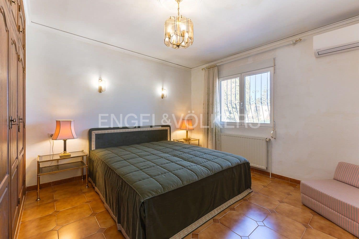 3 Zimmer Villa zu verkaufen in Els Poblets mit Pool Garage - 930.000 € (Ref: 9080609)