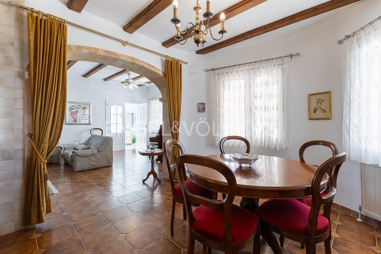 3 Zimmer Villa zu verkaufen in Els Poblets mit Pool Garage - 930.000 € (Ref: 9080609)