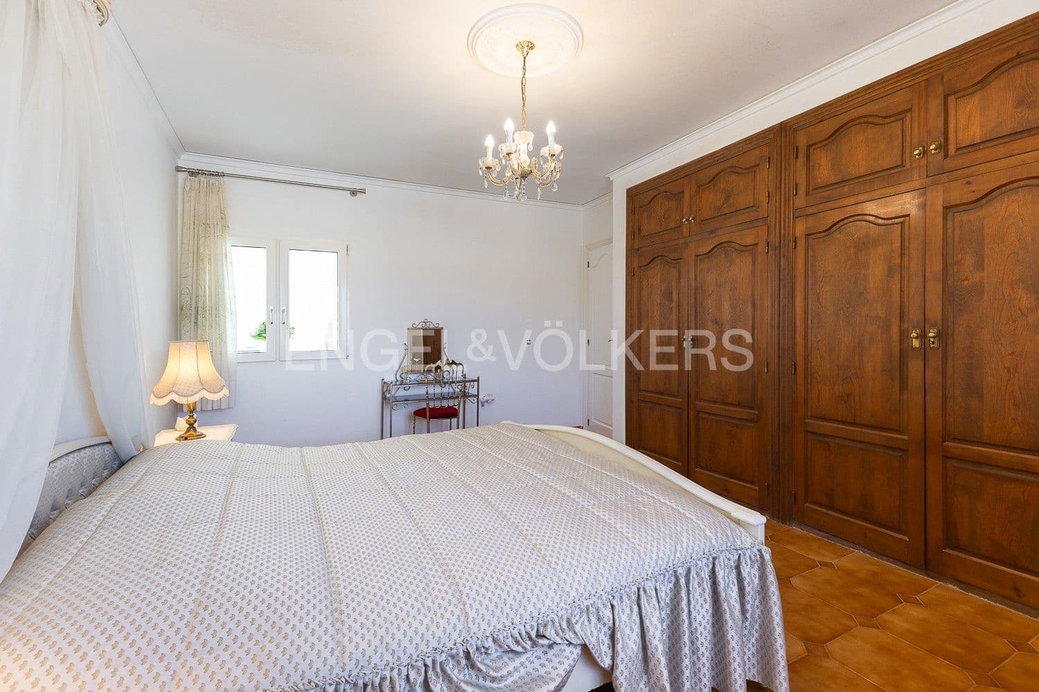 3 Zimmer Villa zu verkaufen in Els Poblets mit Pool Garage - 930.000 € (Ref: 9080609)