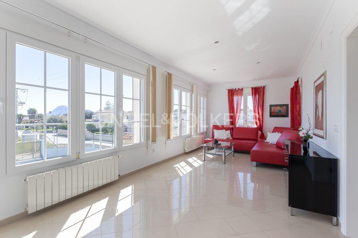 3 Zimmer Villa zu verkaufen in Els Poblets mit Pool Garage - 930.000 € (Ref: 9080609)