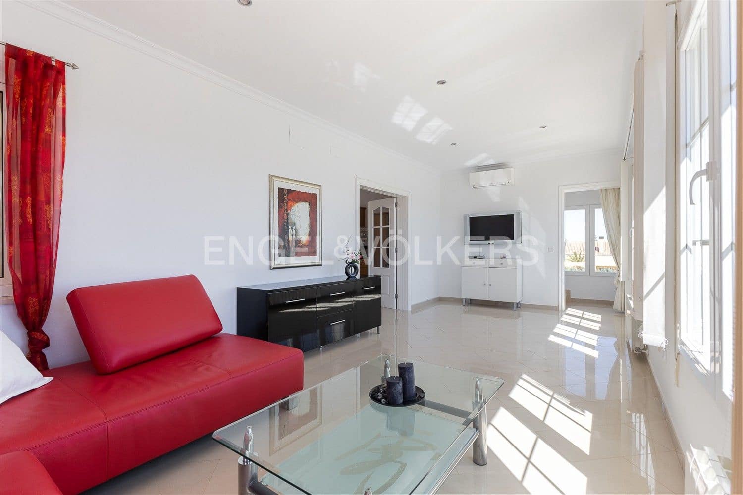 3 Zimmer Villa zu verkaufen in Els Poblets mit Pool Garage - 930.000 € (Ref: 9080609)