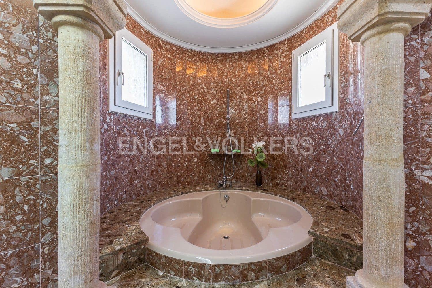 3 Zimmer Villa zu verkaufen in Els Poblets mit Pool Garage - 930.000 € (Ref: 9080609)