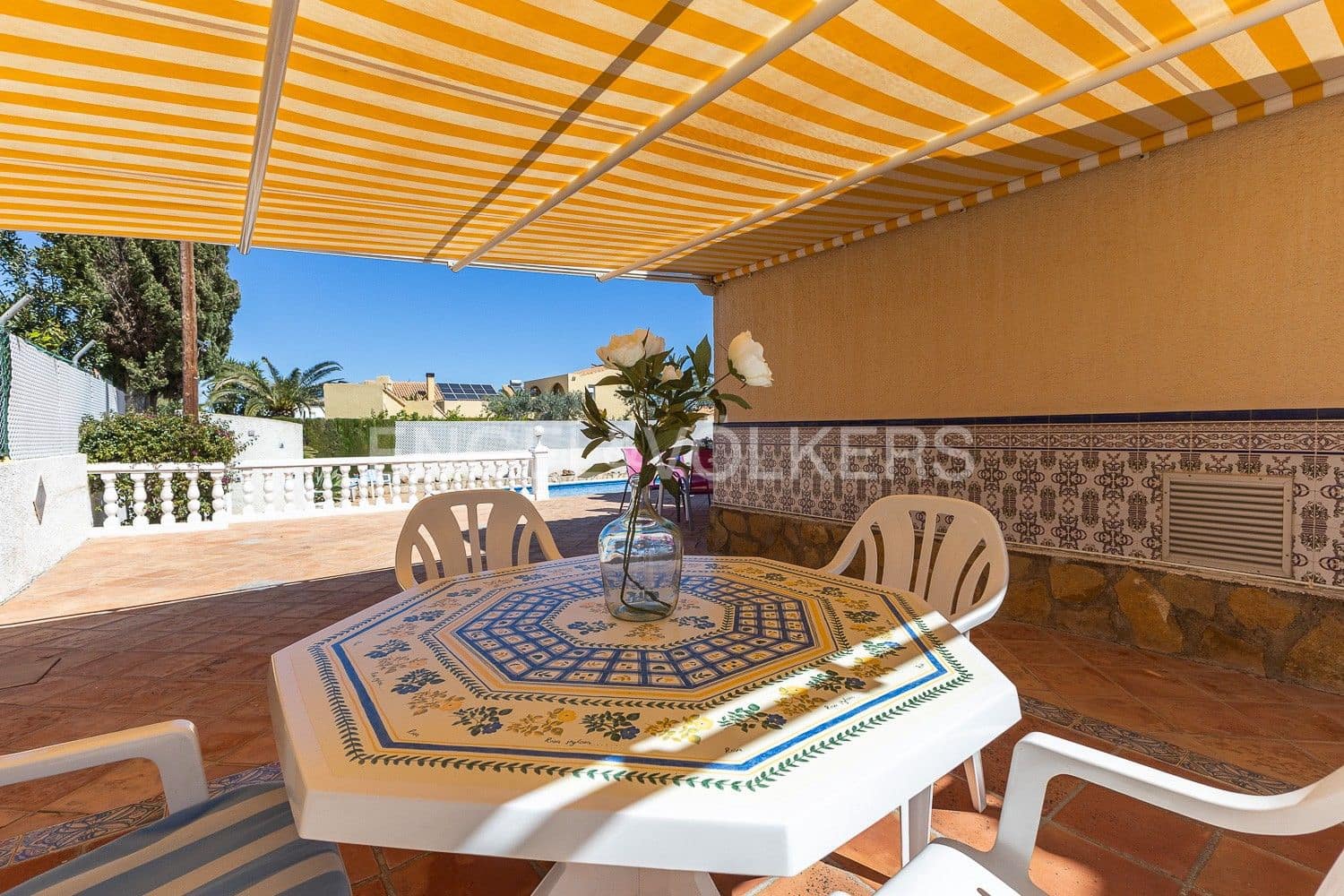 3 Zimmer Villa zu verkaufen in Els Poblets mit Pool Garage - 930.000 € (Ref: 9080609)