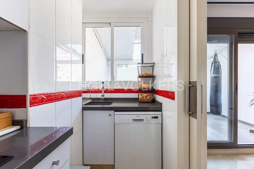 2 quarto Penthouse para venda em Valencia cidade - 465 000 € (Ref: 9080611)