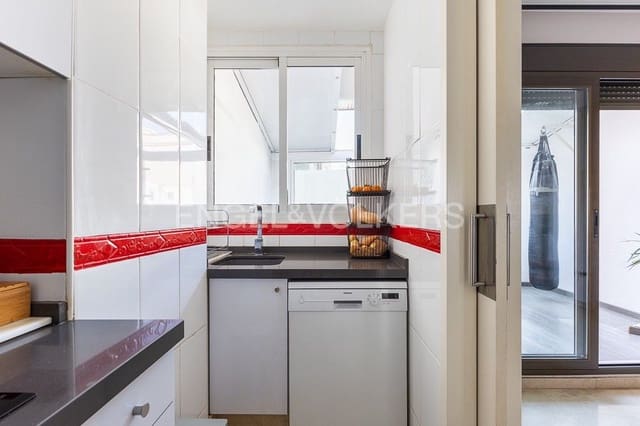 2 soveværelse Penthouse til salg i El Mercat, Valencia by - € 465.000 (Ref: 9080611)