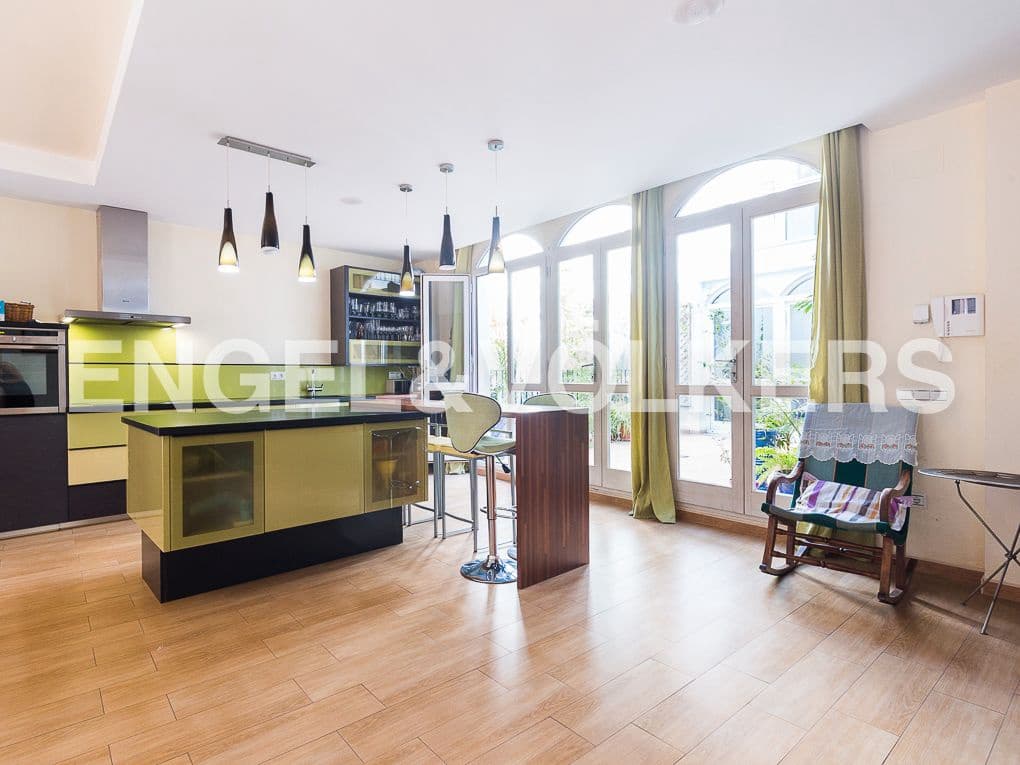 4 bedroom Townhouse for sale in Alzira with garage - € 525,000 (Ref: 9080626)