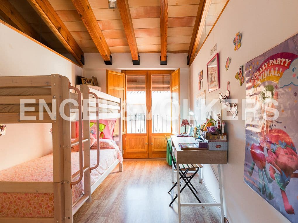 4 bedroom Townhouse for sale in Alzira with garage - € 525,000 (Ref: 9080626)