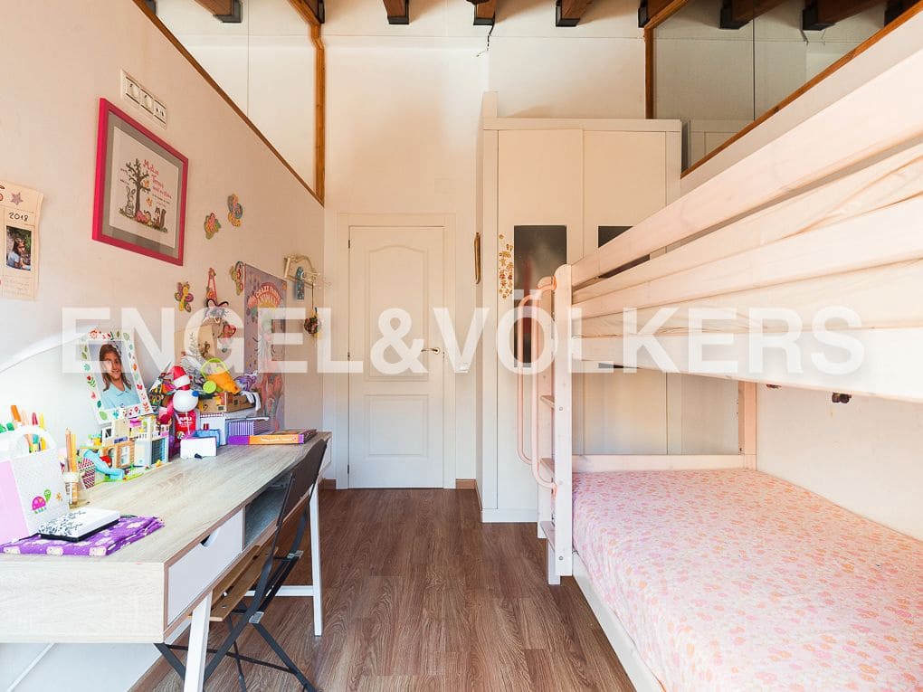 4 bedroom Townhouse for sale in Alzira with garage - € 525,000 (Ref: 9080626)