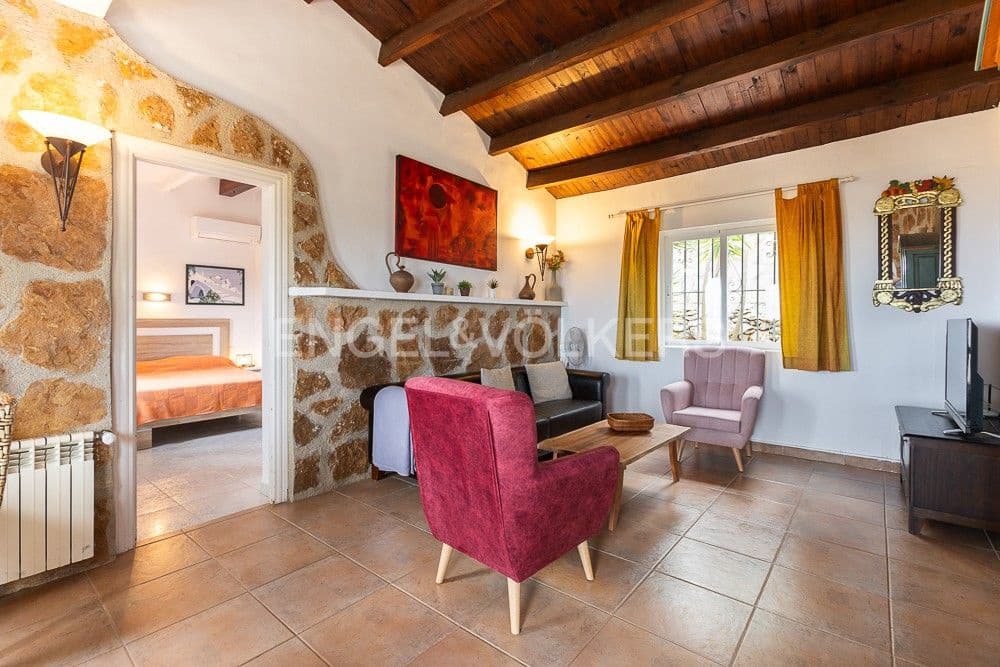 Chalet de 3 habitaciones en Dénia en venta con piscina garaje - 635.000 € (Ref: 9080631)