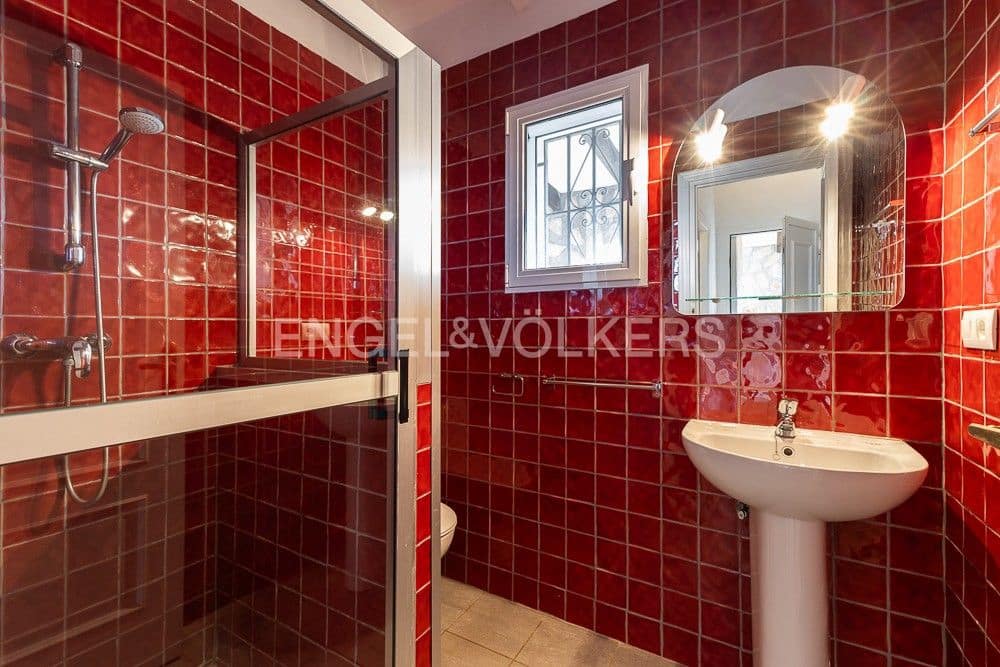Chalet de 3 habitaciones en Dénia en venta con piscina garaje - 635.000 € (Ref: 9080631)