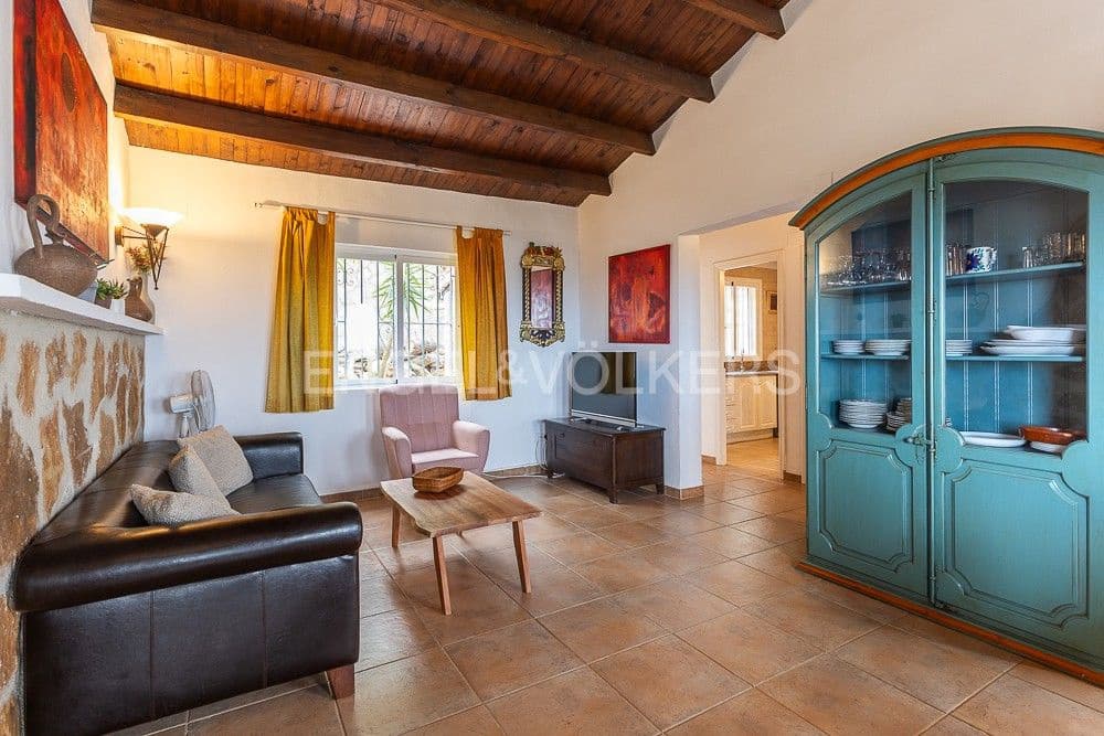 Chalet de 3 habitaciones en Dénia en venta con piscina garaje - 635.000 € (Ref: 9080631)