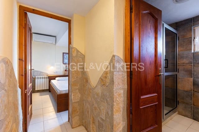 Chalet de 3 habitaciones en La Pedrera - Vessanes, Dénia en venta con piscina garaje - 635.000 € (Ref: 9080631)