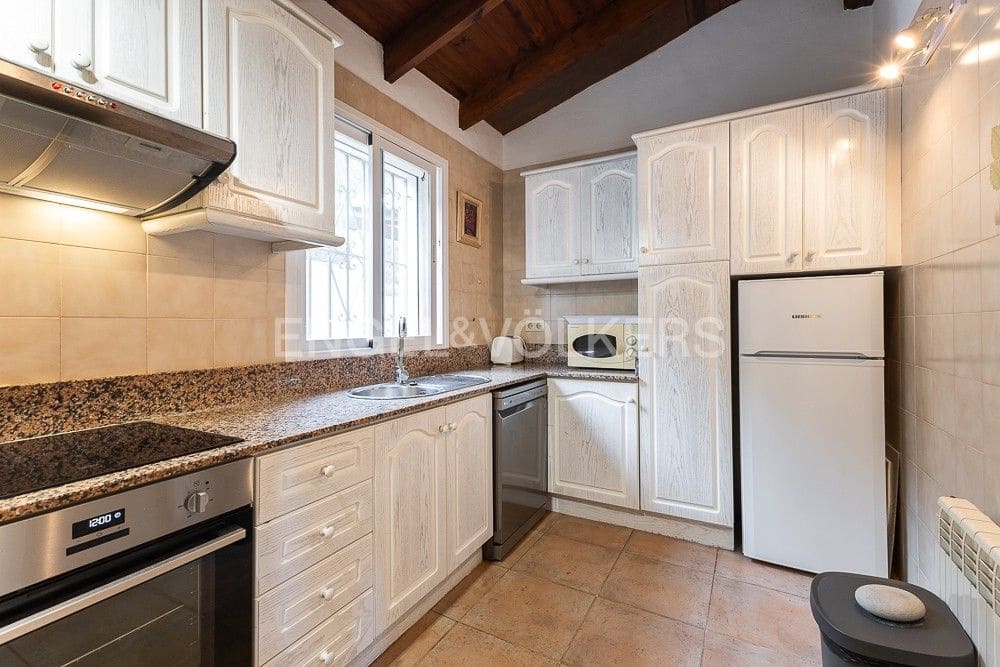 Chalet de 3 habitaciones en Dénia en venta con piscina garaje - 635.000 € (Ref: 9080631)