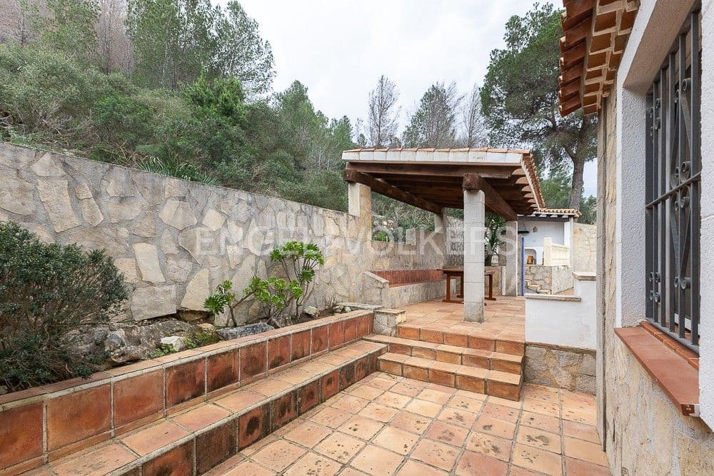 Chalet de 3 habitaciones en Dénia en venta con piscina garaje - 635.000 € (Ref: 9080631)