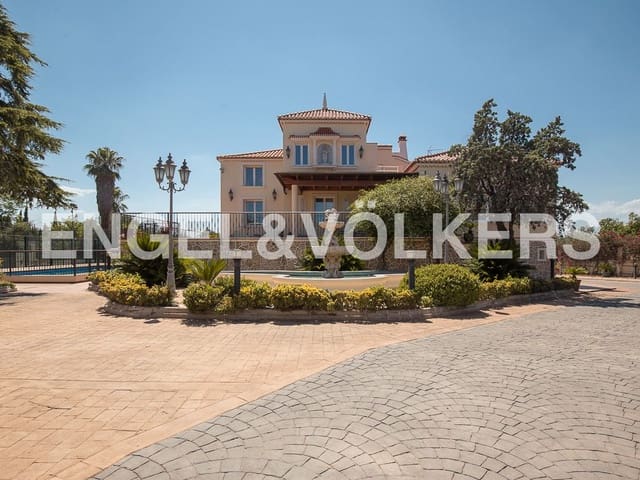 6 soveværelse Villa til salg i Alzira med swimmingpool garage - € 1.100.000 (Ref: 9080641)