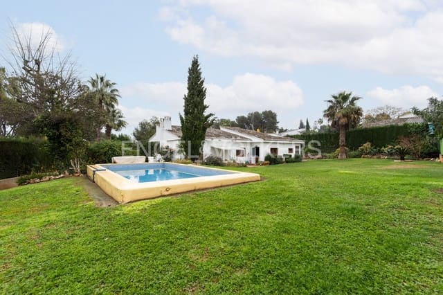 4 Zimmer Villa zu verkaufen in Picassent mit Pool Garage - 595.000 € (Ref: 9080647)