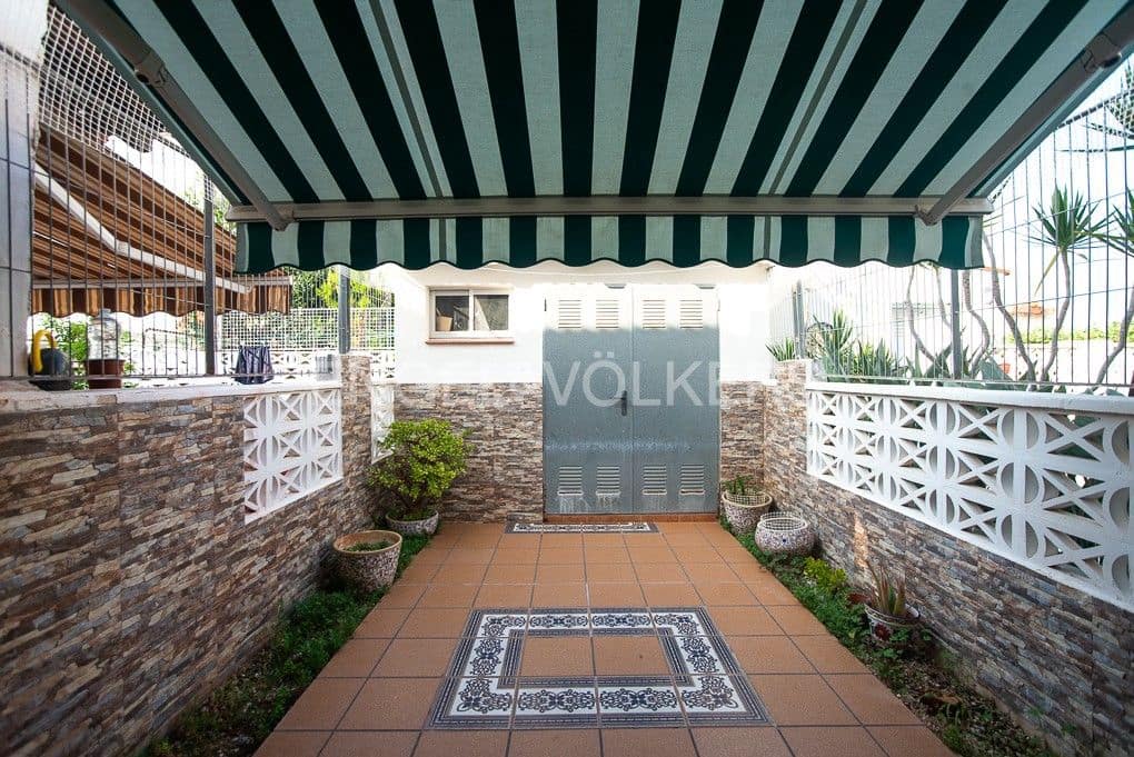 Townhouse for sale in Peniscola with pool garage - € 220,000 (Ref: 9080662)