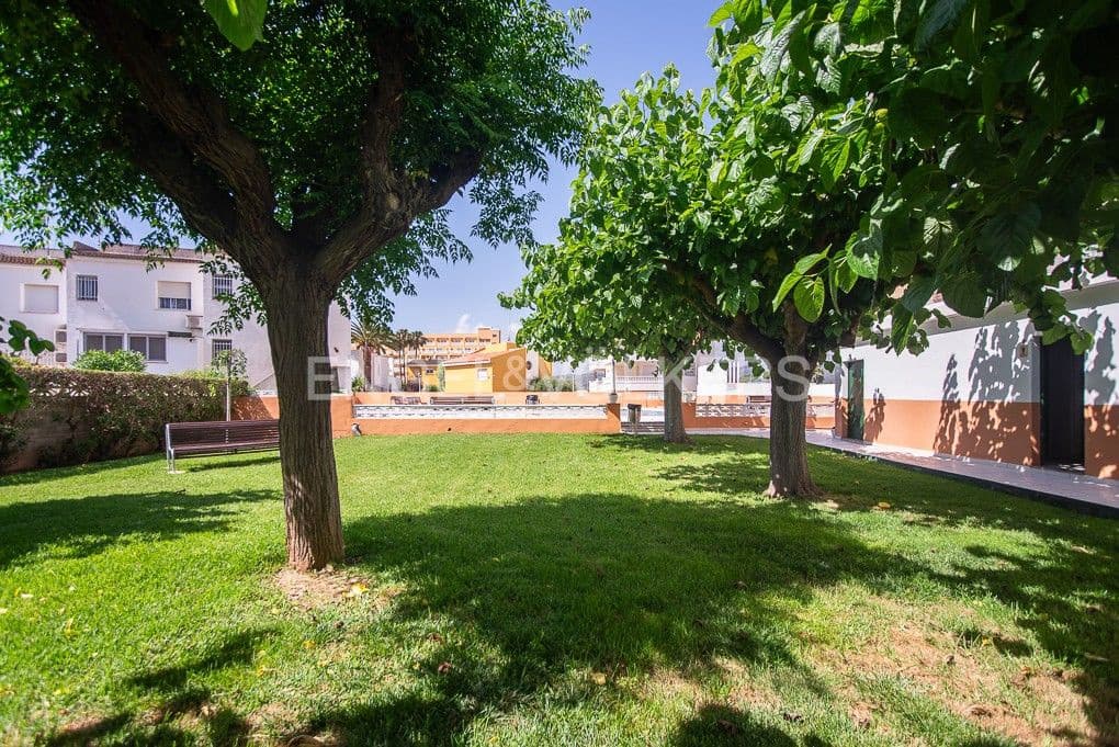 Townhouse for sale in Peniscola with pool garage - € 220,000 (Ref: 9080662)