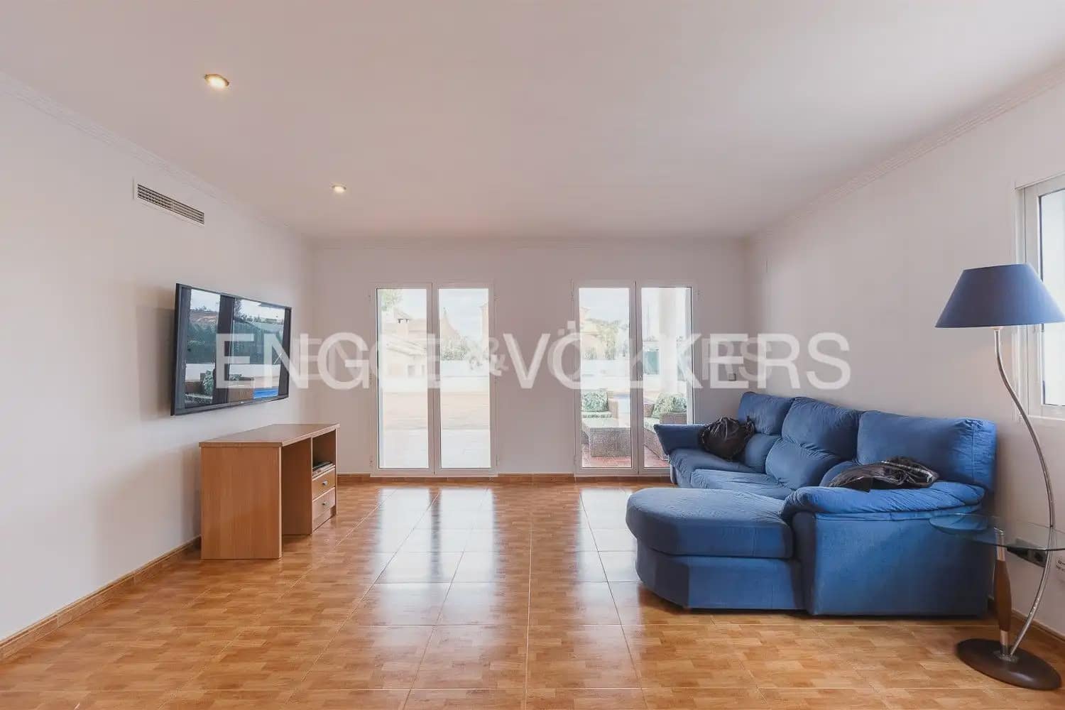 5 soverom Villa til salgs i Betera med svømmebasseng garasje - € 580 000 (Ref: 9080674)