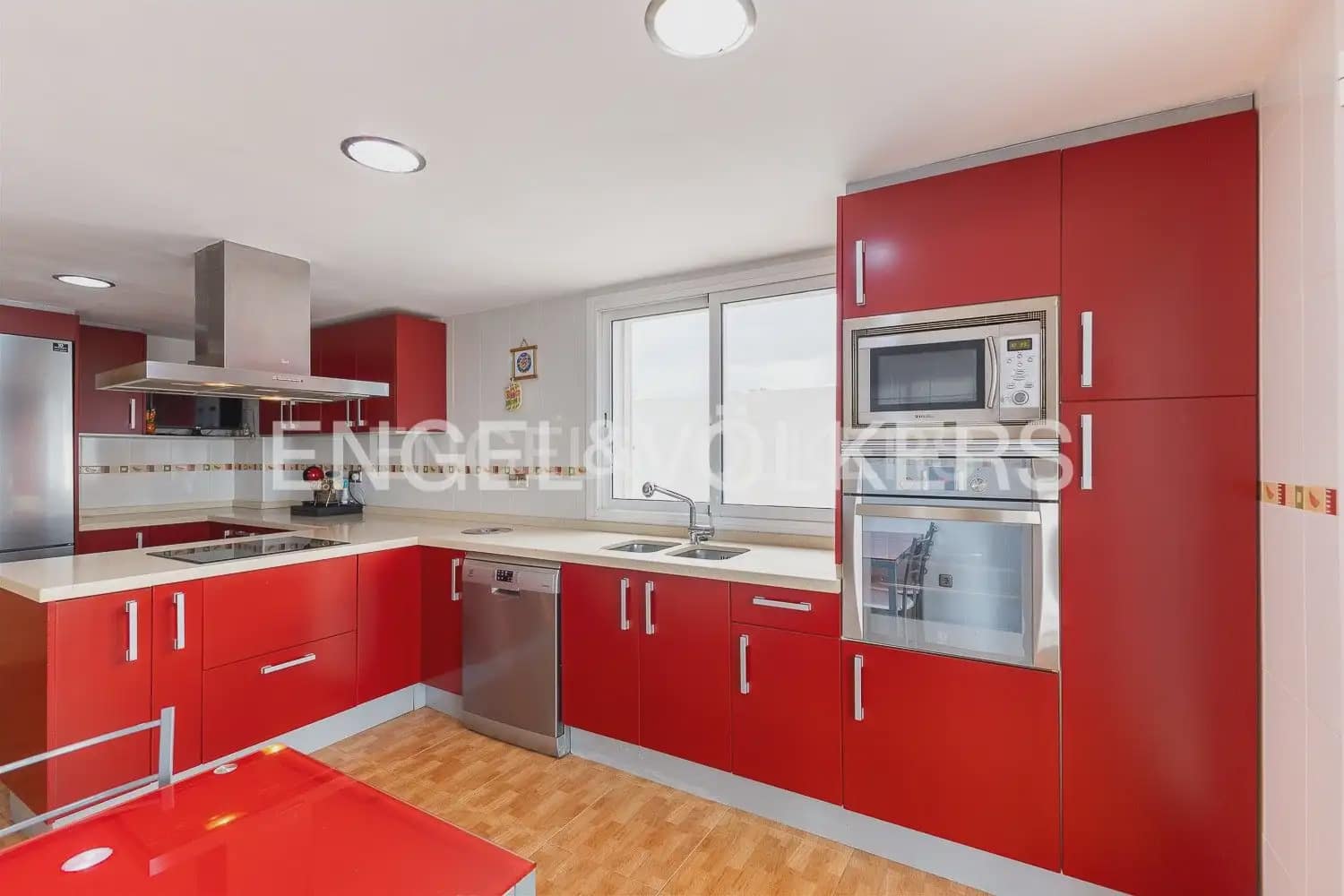 5 soverom Villa til salgs i Betera med svømmebasseng garasje - € 580 000 (Ref: 9080674)