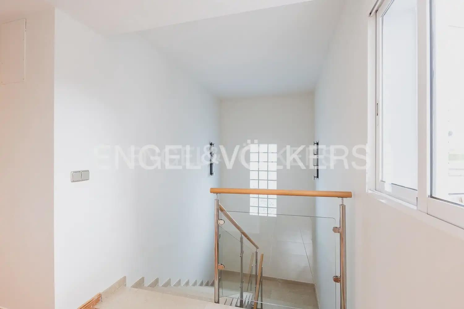 5 soverom Villa til salgs i Betera med svømmebasseng garasje - € 580 000 (Ref: 9080674)