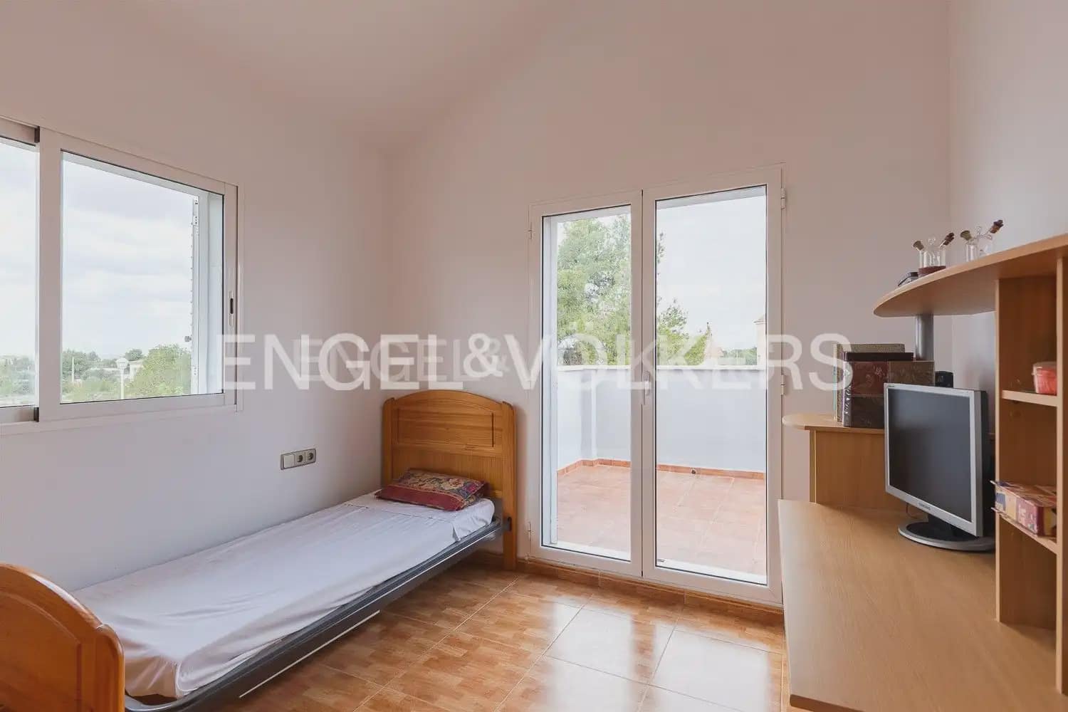 5 soverom Villa til salgs i Betera med svømmebasseng garasje - € 580 000 (Ref: 9080674)