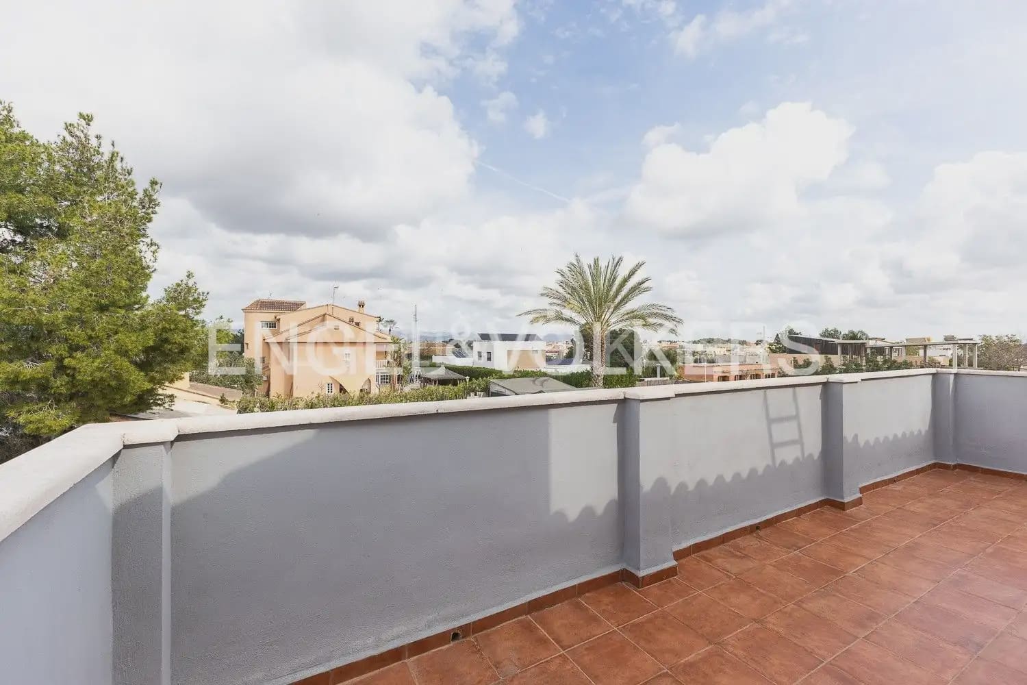 5 soverom Villa til salgs i Betera med svømmebasseng garasje - € 580 000 (Ref: 9080674)
