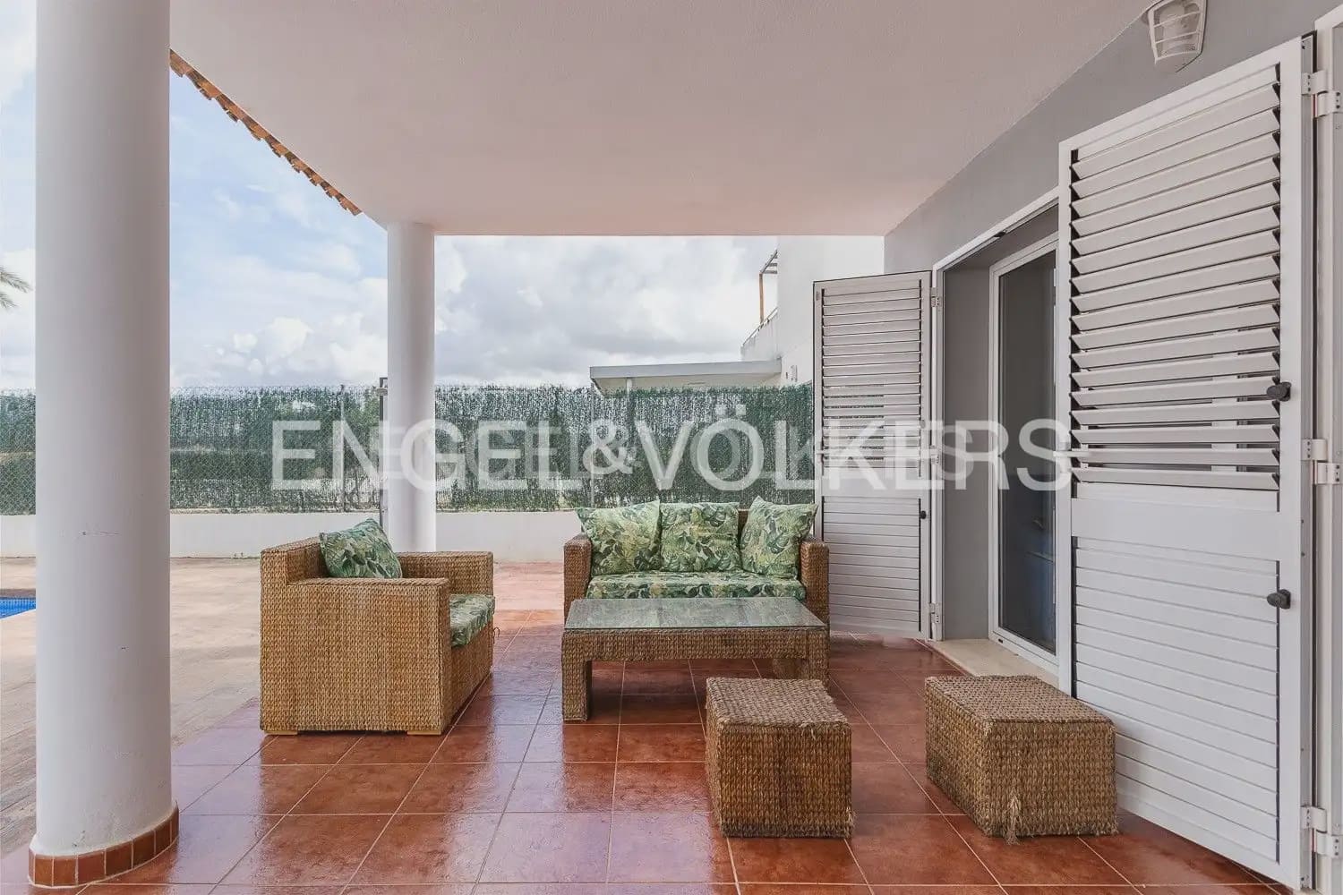 5 soverom Villa til salgs i Betera med svømmebasseng garasje - € 580 000 (Ref: 9080674)