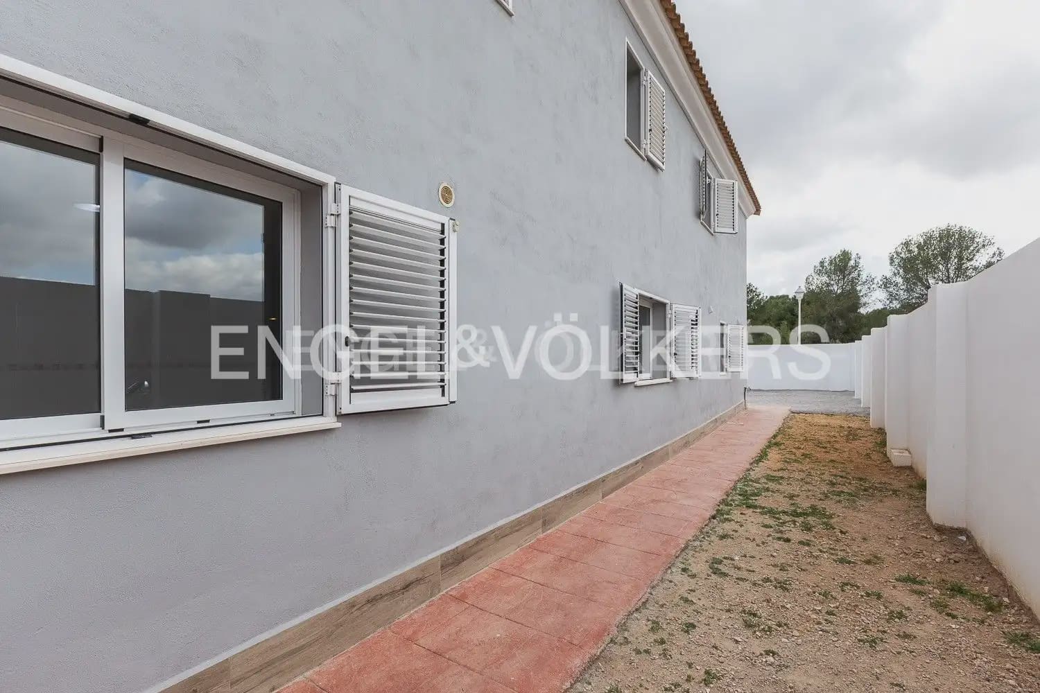 5 soverom Villa til salgs i Betera med svømmebasseng garasje - € 580 000 (Ref: 9080674)