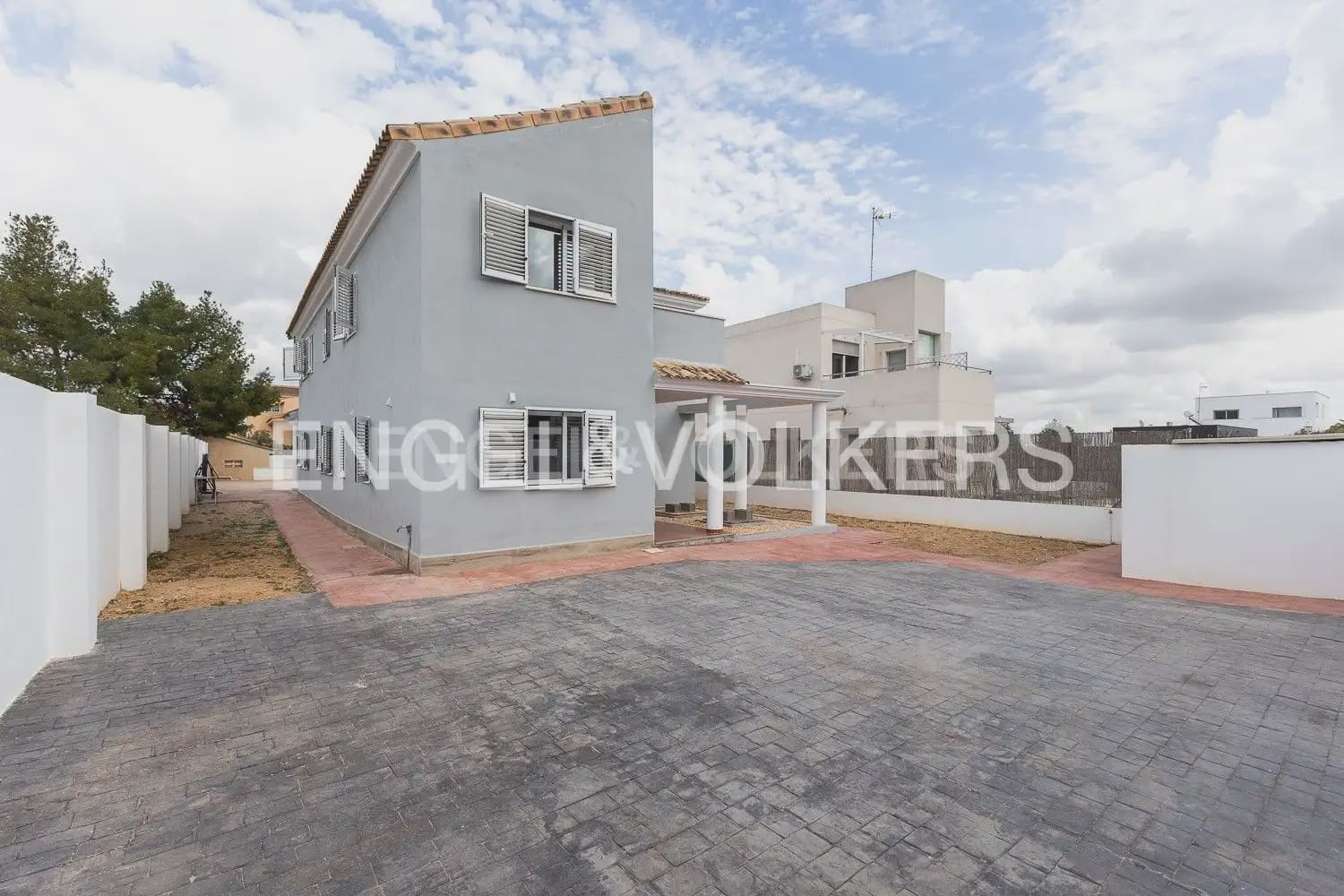 5 soverom Villa til salgs i Betera med svømmebasseng garasje - € 580 000 (Ref: 9080674)