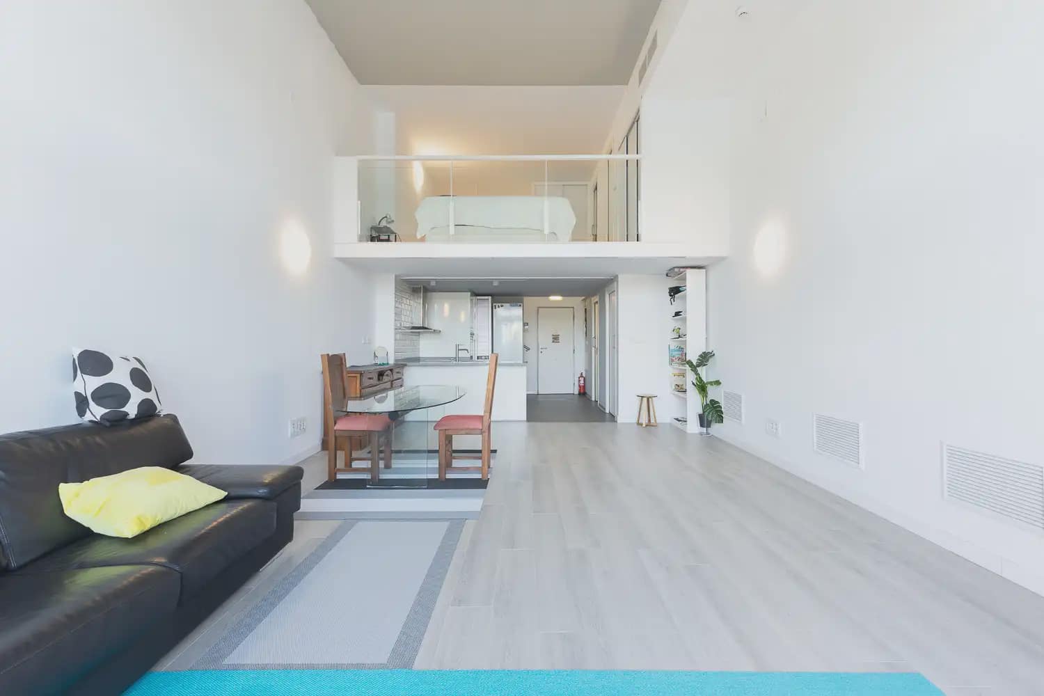 1 Zimmer Loft zu verkaufen in Valencia Stadt mit Pool - 255.000 € (Ref: 9080680)