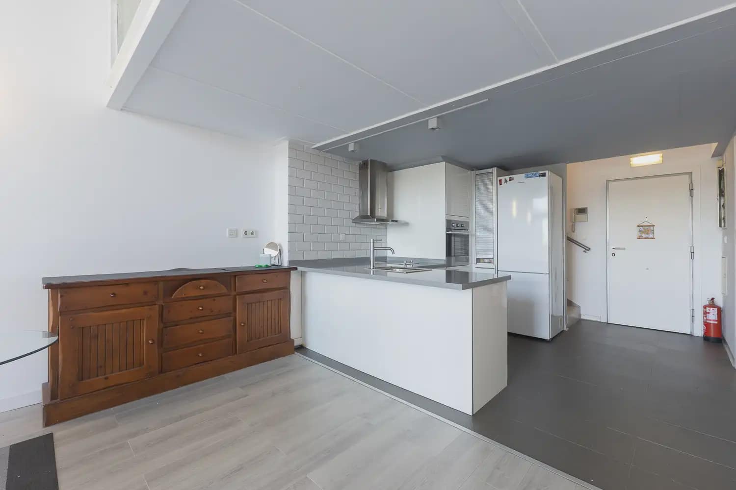 1 Zimmer Loft zu verkaufen in Valencia Stadt mit Pool - 255.000 € (Ref: 9080680)