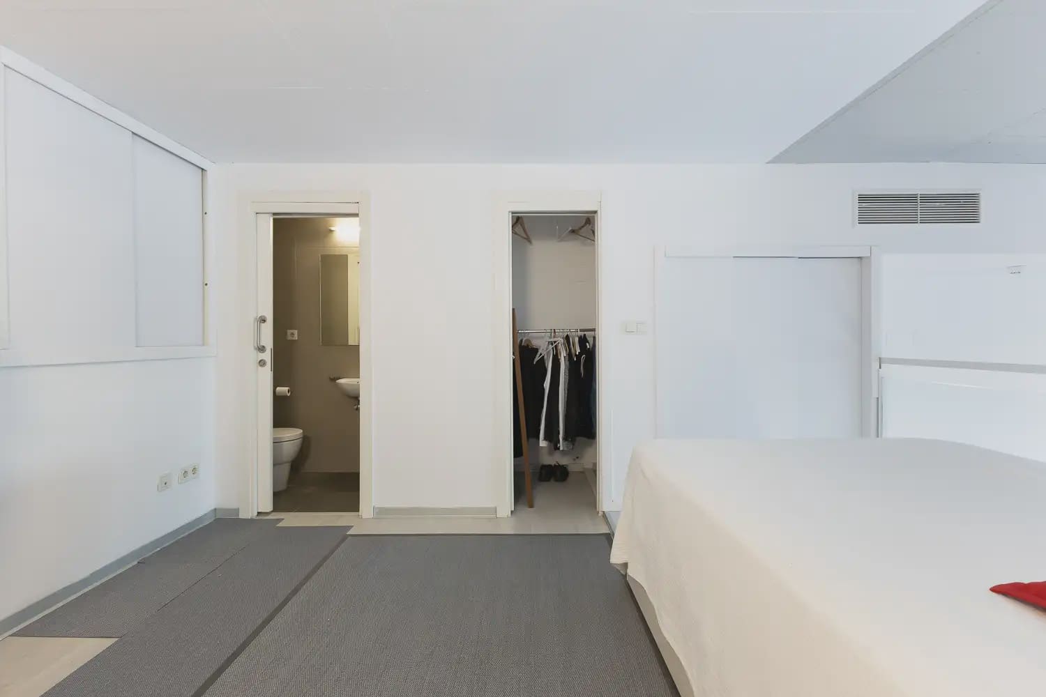 1 Zimmer Loft zu verkaufen in Valencia Stadt mit Pool - 255.000 € (Ref: 9080680)