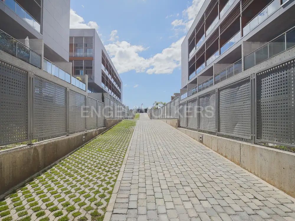 1 Zimmer Loft zu verkaufen in Valencia Stadt mit Pool - 255.000 € (Ref: 9080680)