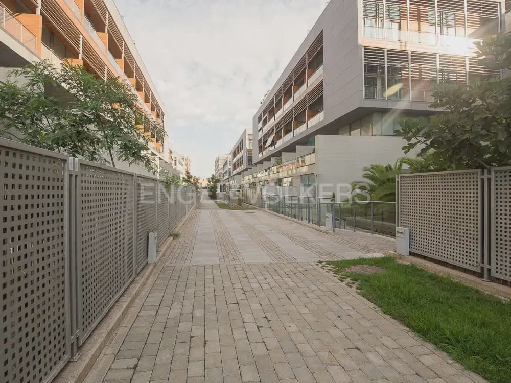 1 Zimmer Loft zu verkaufen in Valencia Stadt mit Pool - 255.000 € (Ref: 9080680)
