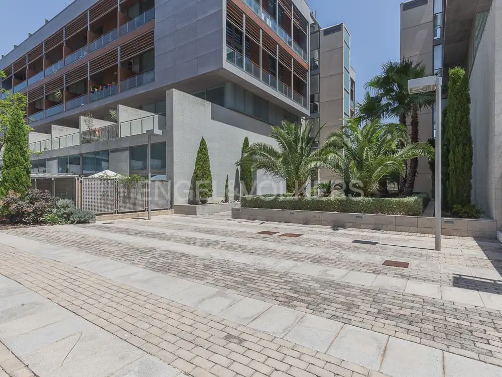 1 Zimmer Loft zu verkaufen in Valencia Stadt mit Pool - 255.000 € (Ref: 9080680)