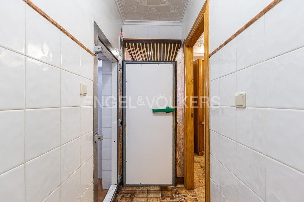 Local Comercial de 15 habitaciones en Alcublas en venta - 350.800 € (Ref: 9082434)