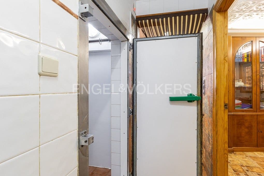 Local Comercial de 15 habitaciones en Alcublas en venta - 350.800 € (Ref: 9082434)