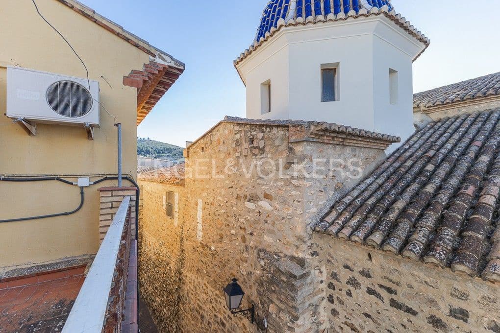 Local Comercial de 15 habitaciones en Alcublas en venta - 350.800 € (Ref: 9082434)